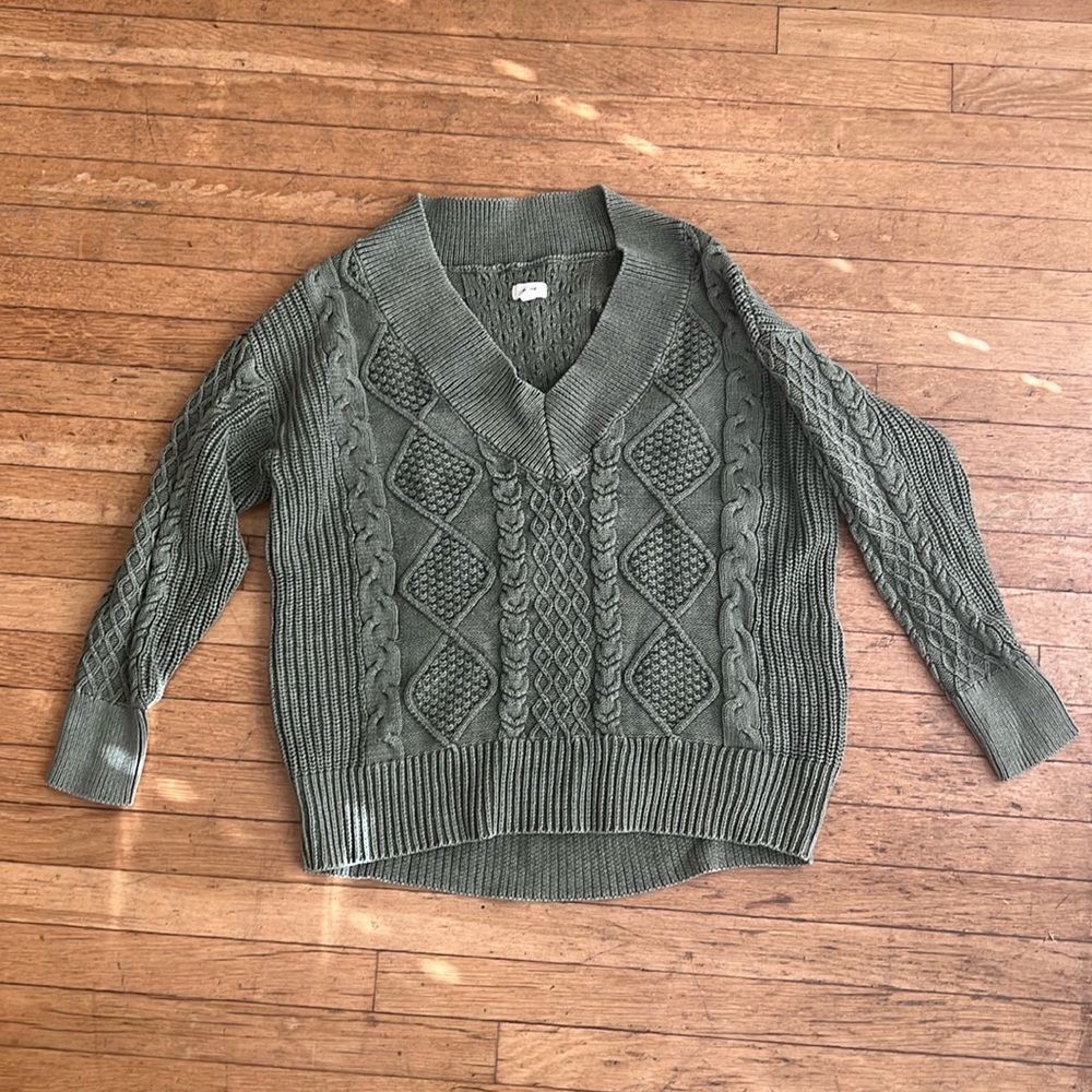 Aerie Green V-neck Sweater